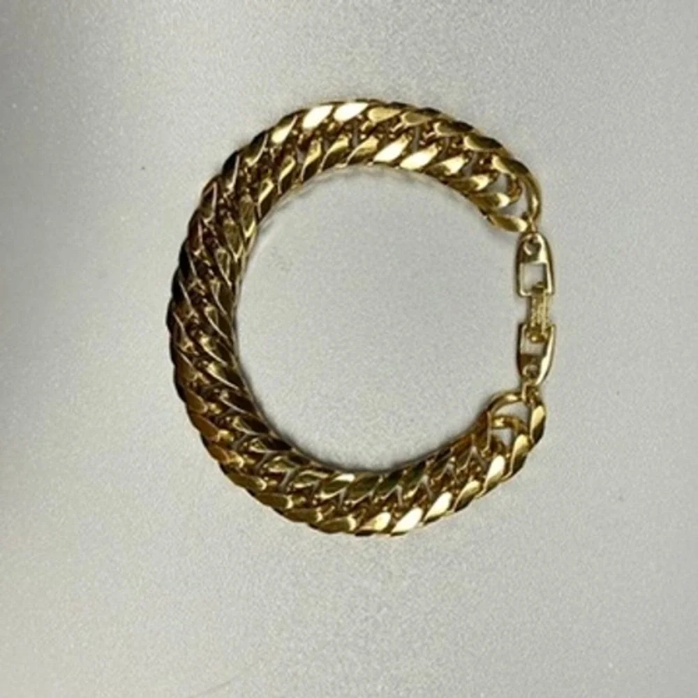 Vintage Napier Gold Tone Curb Link Bracelet Chunky 7